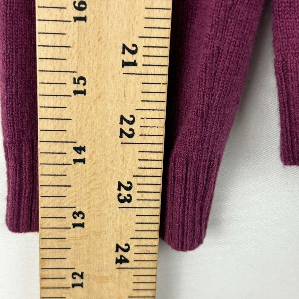 LL Bean Women’s XS 100% Cashmere Light Plum Crew Neck Sweater Long Sleeves - Picture 5 of 13